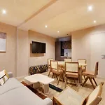 Exceptional 2Br 6P Apartment - Caire Montorgueil